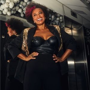 Meet your Posher, Jacqueline